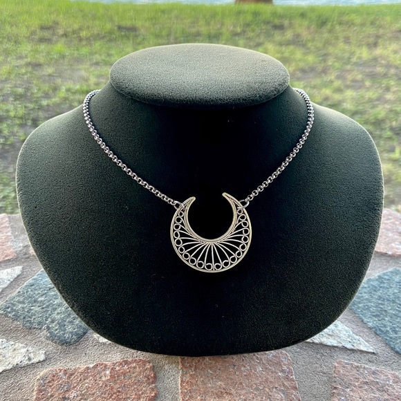 🔴 Sale ! All red dots items are 2 for $25 / 3 for $30 . 3+items $10 each . - Picture 13 of 14